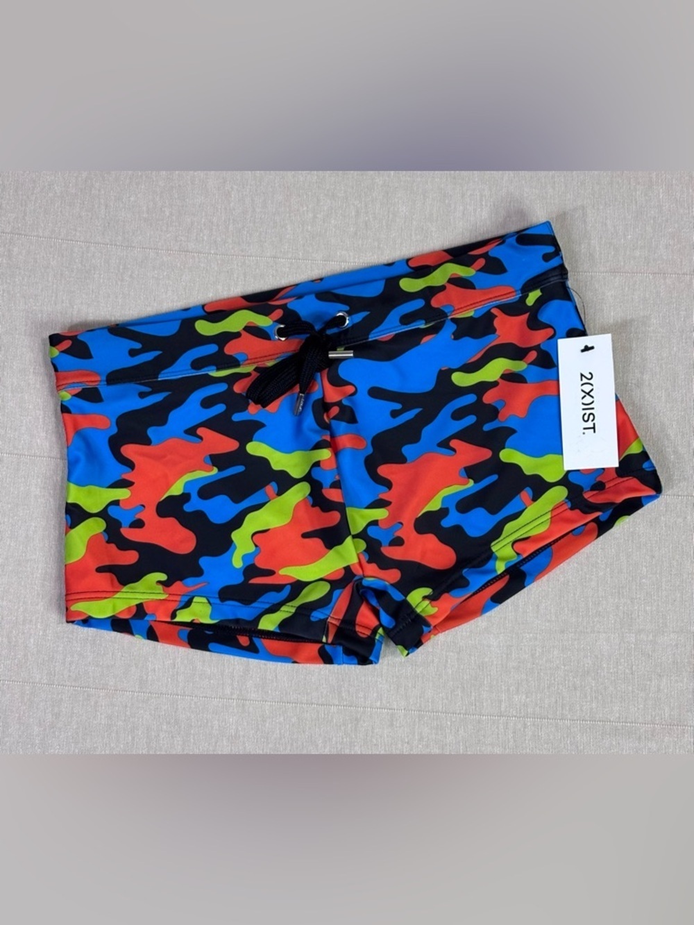 2(X)IST Neon Camo Swim Trunks Shorts NWT Bold Stretch Beach Statement